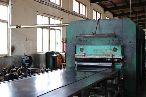 平板硫化機(jī)